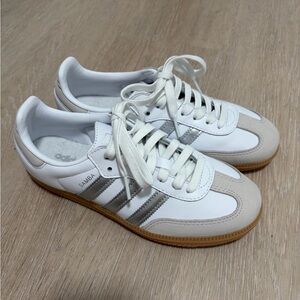 Adidas Sambas Women’s Sneaker Silver Sz 6